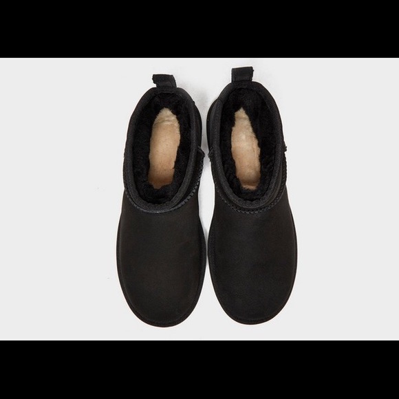 Uggs Classic Ultra Mini - Black - Picture 4 of 6